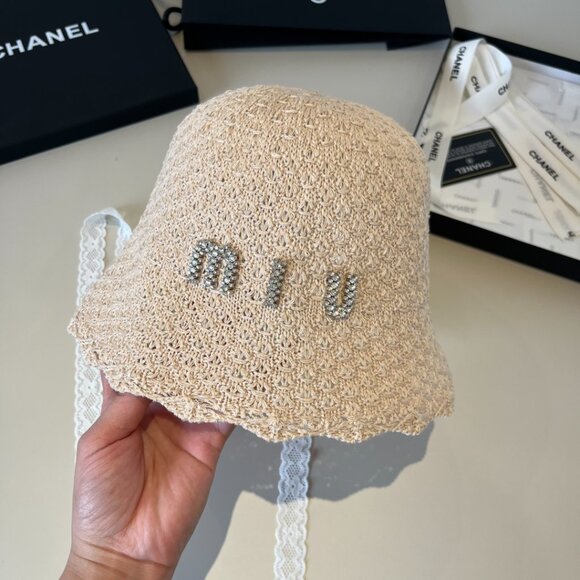 Miu Miu hat straw hat bucket hat baseball cap knitted hat main image 4